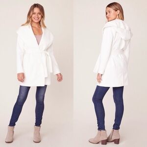 Jack by BB Dakota Hooded Wrap
